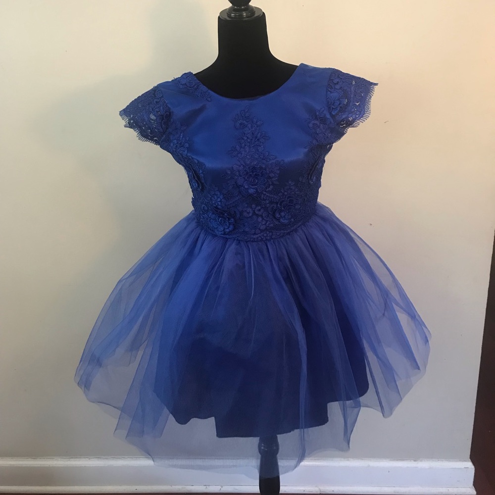 Mini blue ruffle dress